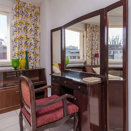 Colorful Two Bedroom Next To Serdika Center * Sofia